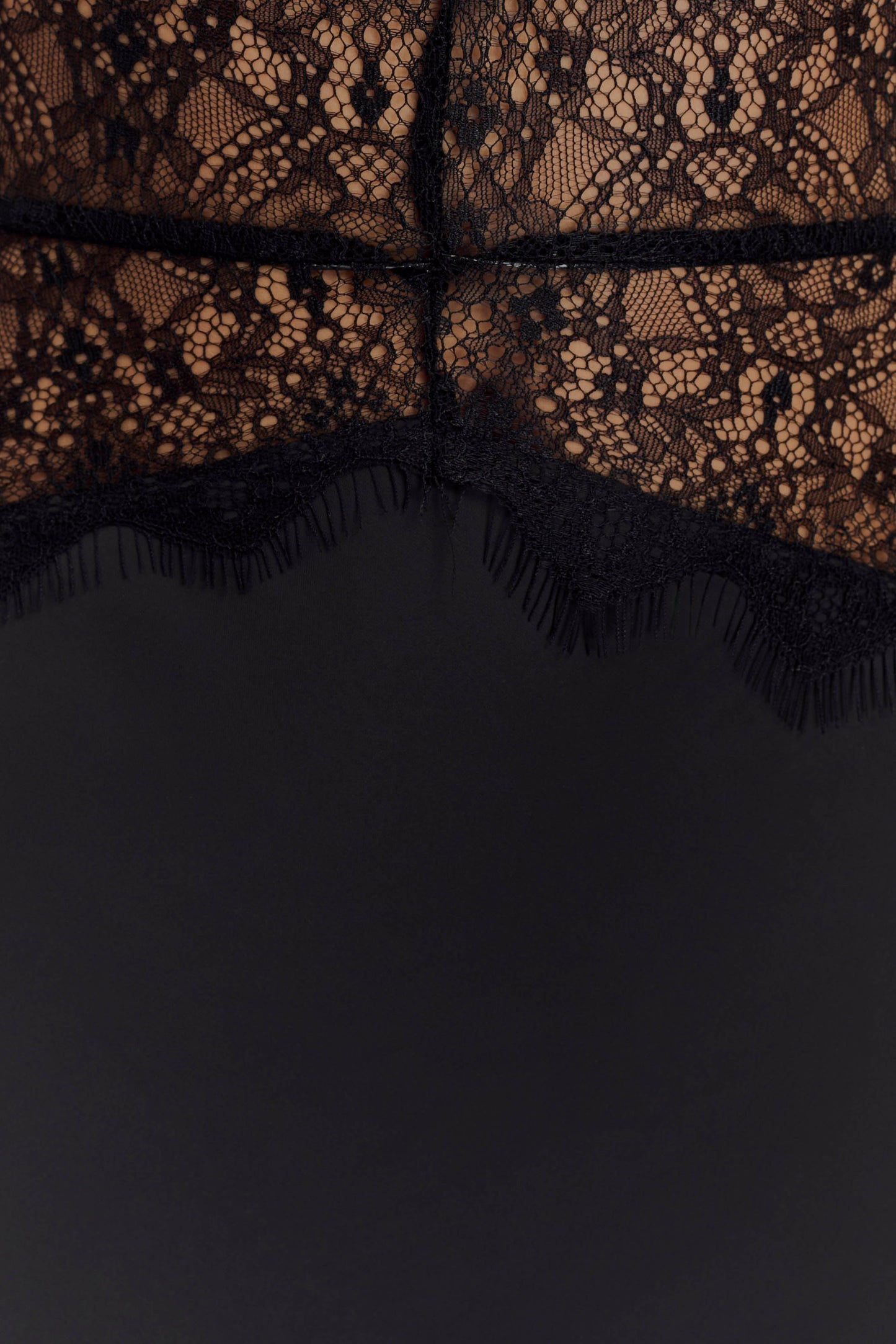Noiréa Lace Dress